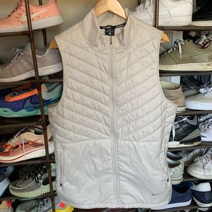 NIKE AEROLAYER VEST | L